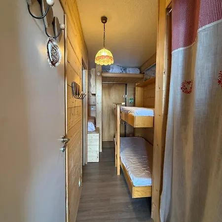 Val-thorens - Centre Station Et Pied Des Pistes *