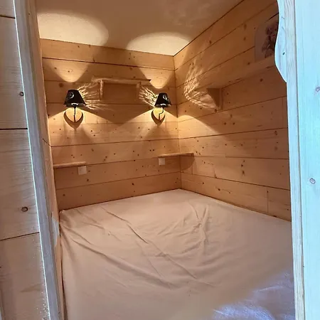 Val-thorens - Centre Station Et Pied Des Pistes *