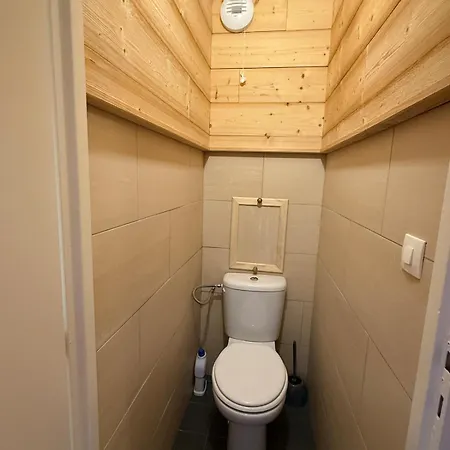 Val-thorens - Centre Station Et Pied Des Pistes ואל טורנס