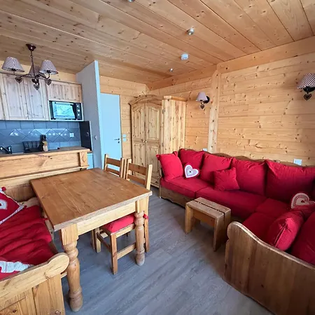 Val-thorens - Centre Station Et Pied Des Pistes *