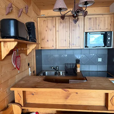 Val-thorens - Centre Station Et Pied Des Pistes *