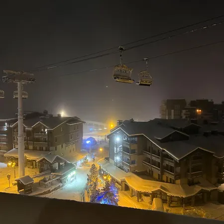 Val-thorens - Centre Station Et Pied Des Pistes