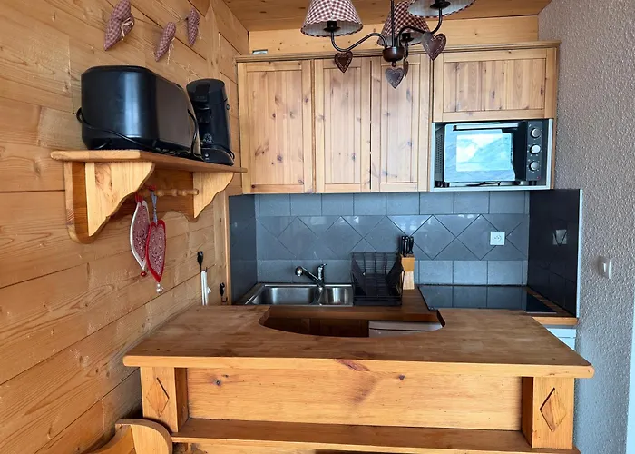 Val-thorens - Centre Station Et Pied Des Pistes *