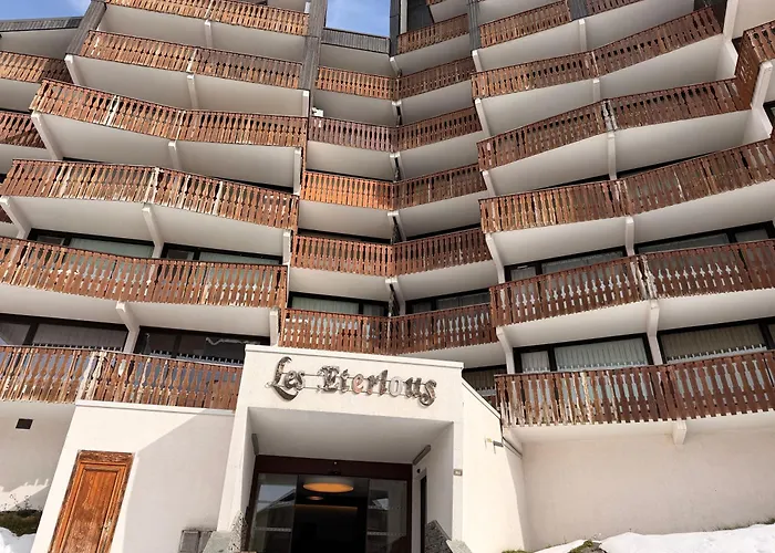 Val-thorens - Centre Station Et Pied Des Pistes 瓦托伦斯